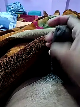 Snapshot of PLAYBOYYRAAJ chatting on December 30, 2024, 3:12 pm PLAYBOYYRAAJ online show from December 30, 2024, 3:12 pm