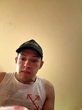 aleeextg online show from September 14, 2025, 5:35 pm