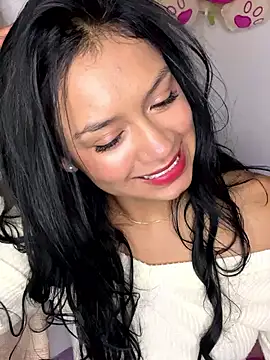 Snapshot of Charlotemonroe chatting on December 31, 2024, 4:49 am Charlotemonroe online show from December 31, 2024, 4:49 am