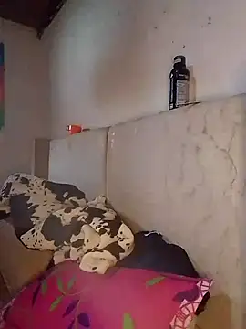 Snapshot of BlakeandRouse chatting on March 8, 2026, 9:18 pm BlakeandRouse online show from March 8, 2026, 9:18 pm