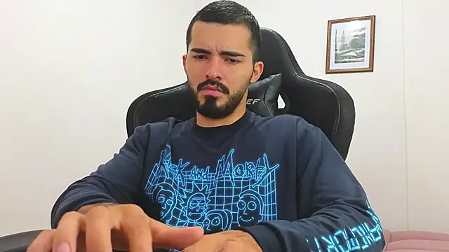 Massimoo 07 online show from March 17, 2025, 6:53 pm