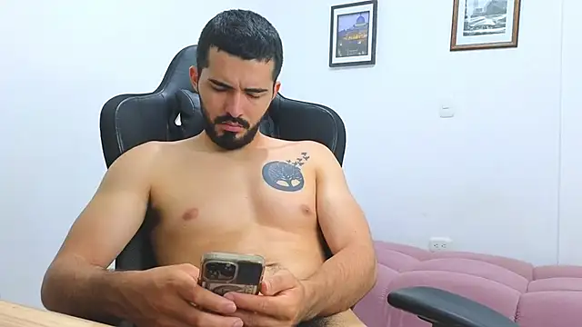 Massimoo 07 online show from March 21, 2025, 11:01 pm