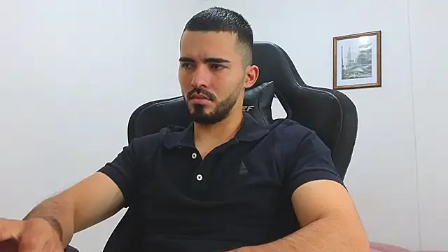 Massimoo 07 online show from March 1, 2025, 7:37 pm