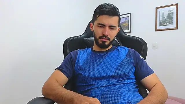 Massimoo 07 online show from February 8, 2025, 8:42 pm