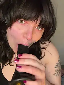 Snapshot of _dwhorekin_ chatting on January 24, 2025, 7:39 pm dwhorekin online show from January 24, 2025, 7:39 pm