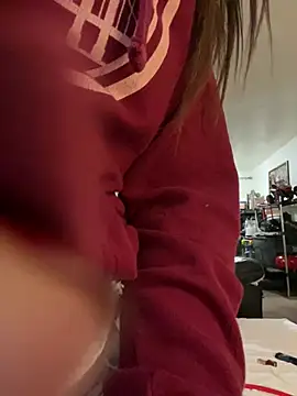 Dnasty1408 online show from January 12, 2025, 9:51 am