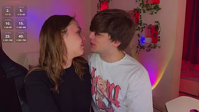 RobertAndLinela online show from March 6, 2026, 4:40 am