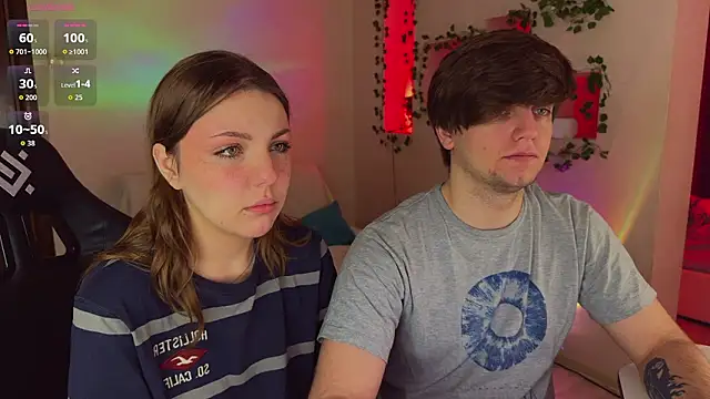 RobertAndLinela online show from March 12, 2026, 5:06 pm