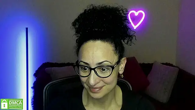 Snapshot of Arianasweety23 chatting on March 15, 2025, 6:32 pm Arianasweety23 online show from March 15, 2025, 6:32 pm