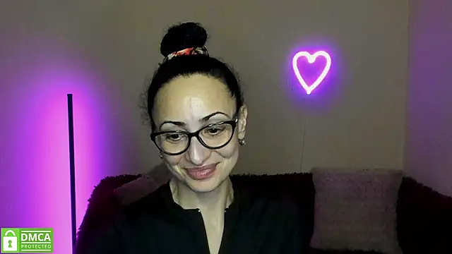 Snapshot of Arianasweety23 chatting on February 28, 2025, 3:48 am Arianasweety23 online show from February 28, 2025, 3:48 am