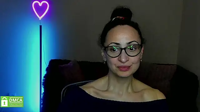 Snapshot of Arianasweety23 chatting on February 13, 2025, 4:17 pm Arianasweety23 online show from February 13, 2025, 4:17 pm