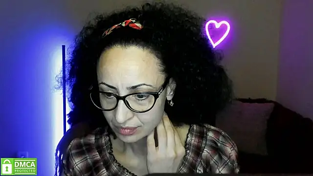 Snapshot of Arianasweety23 chatting on March 9, 2025, 6:32 pm Arianasweety23 online show from March 9, 2025, 6:32 pm