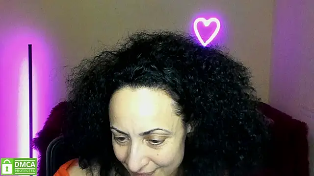 Snapshot of Arianasweety23 chatting on March 18, 2025, 3:45 am Arianasweety23 online show from March 18, 2025, 3:45 am