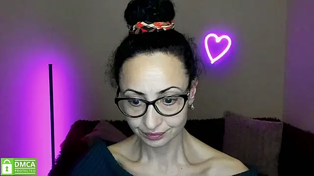 Snapshot of Arianasweety23 chatting on February 27, 2025, 2:25 am Arianasweety23 online show from February 27, 2025, 2:25 am