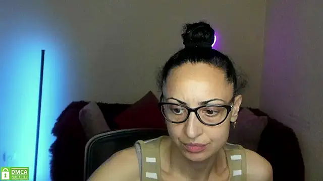 Snapshot of Arianasweety23 chatting on September 17, 2025, 5:26 pm Arianasweety23 online show from September 17, 2025, 5:26 pm