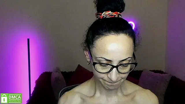 Snapshot of Arianasweety23 chatting on February 27, 2025, 5:51 am Arianasweety23 online show from February 27, 2025, 5:51 am