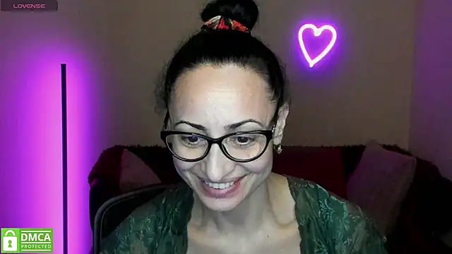 Snapshot of Arianasweety23 chatting on March 11, 2025, 9:37 pm Arianasweety23 online show from March 11, 2025, 9:37 pm