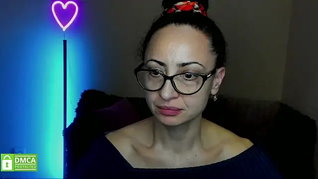 Snapshot of Arianasweety23 chatting on February 13, 2025, 9:51 am Arianasweety23 online show from February 13, 2025, 9:51 am