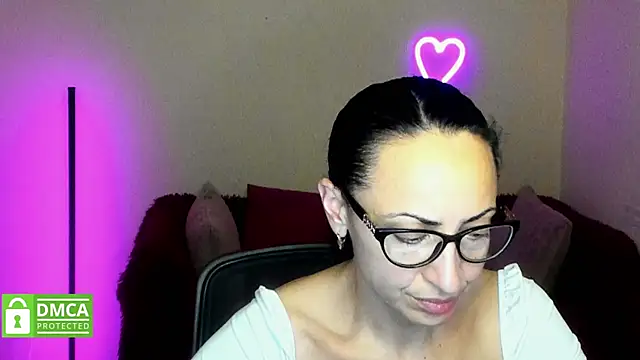 Snapshot of Arianasweety23 chatting on October 2, 2025, 5:27 pm Arianasweety23 online show from October 2, 2025, 5:27 pm