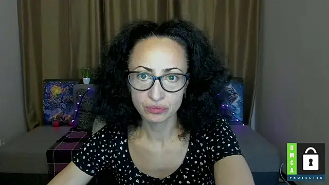 Snapshot of Arianasweety23 chatting on September 27, 2025, 11:27 am Arianasweety23 online show from September 27, 2025, 11:27 am