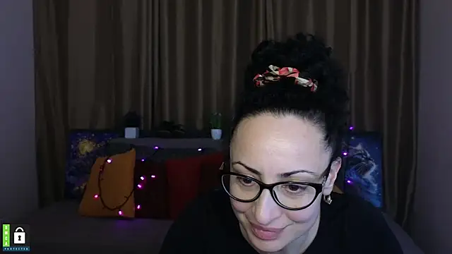 Snapshot of Arianasweety23 chatting on March 4, 2025, 9:32 pm Arianasweety23 online show from March 4, 2025, 9:32 pm
