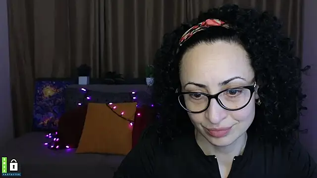 Snapshot of Arianasweety23 chatting on March 2, 2025, 6:24 pm Arianasweety23 online show from March 2, 2025, 6:24 pm