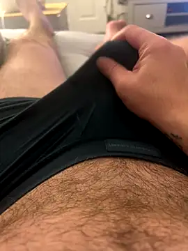 22TT2295 online show from December 20, 2025, 9:28 pm