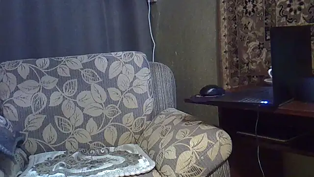 EllaJohnsonX online show from April 11, 2026, 7:50 pm