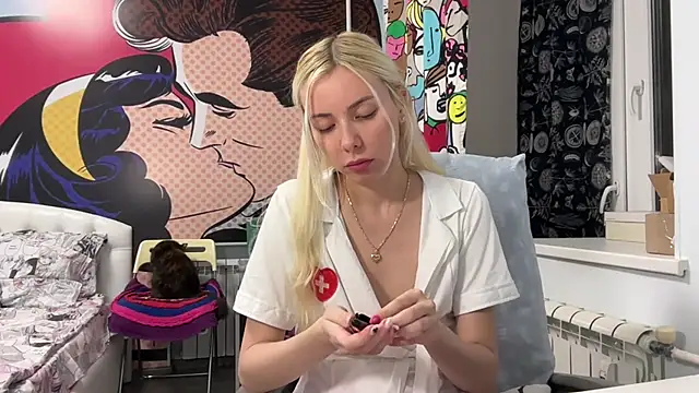 yunasuka online show from February 1, 2025, 7:02 pm