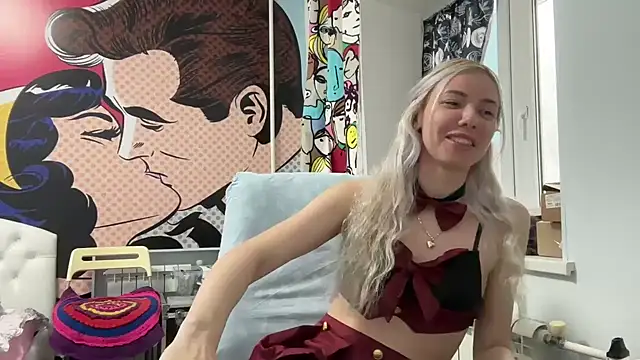 yunasuka online show from February 11, 2025, 6:40 am