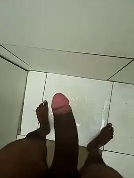 Budyy23 online show from April 26, 2026, 9:23 pm