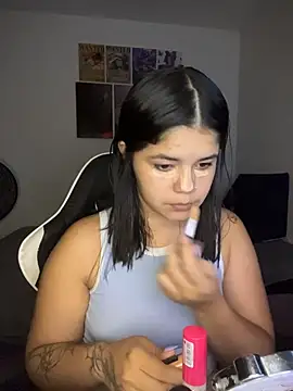 pretty angela1 online show from March 11, 2026, 10:59 pm