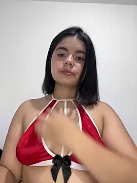 Snapshot of pretty_angela1 chatting on January 24, 2025, 4:59 am pretty angela1 online show from January 24, 2025, 4:59 am
