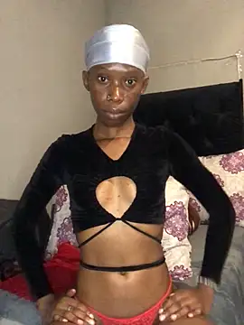 xxSexyTalia28 online show from March 19, 2026, 10:32 pm