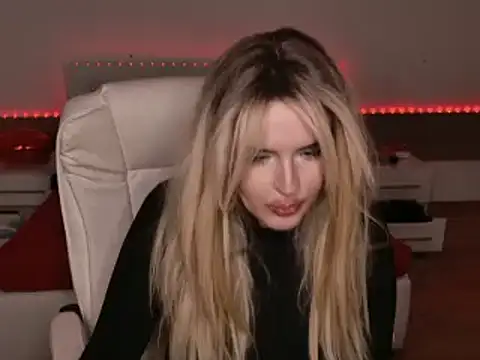 Snapshot of StellaFrost chatting on March 14, 2025, 10:27 pm StellaFrost online show from March 14, 2025, 10:27 pm