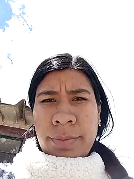 Snapshot of Pamelamilkk_1007 chatting on November 22, 2025, 3:44 pm Pamelamilkk 1007 online show from November 22, 2025, 3:44 pm