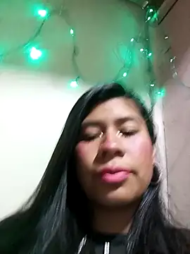 Snapshot of Pamelamilkk_1007 chatting on January 13, 2025, 9:30 am Pamelamilkk 1007 online show from January 13, 2025, 9:30 am