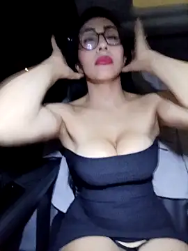 Isabellitasexi38 online show from September 29, 2025, 2:29 am