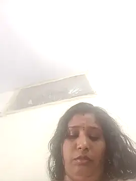 Snapshot of Tamil_roja69 chatting on November 5, 2025, 5:43 am Tamil roja69 online show from November 5, 2025, 5:43 am