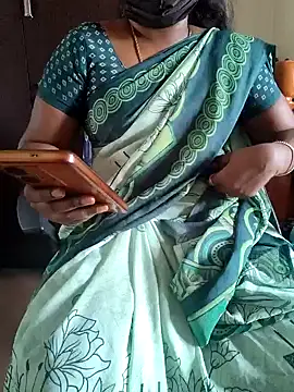 Snapshot of Tamil_roja69 chatting on November 13, 2025, 6:17 am Tamil roja69 online show from November 13, 2025, 6:17 am