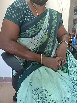 Snapshot of Tamil_roja69 chatting on October 22, 2025, 4:34 am Tamil roja69 online show from October 22, 2025, 4:34 am