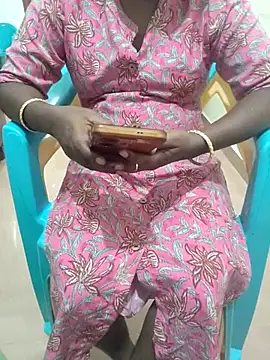 Snapshot of Tamil_roja69 chatting on March 3, 2025, 4:26 pm Tamil roja69 online show from March 3, 2025, 4:26 pm