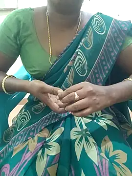 Snapshot of Tamil_roja69 chatting on February 14, 2025, 4:52 pm Tamil roja69 online show from February 14, 2025, 4:52 pm