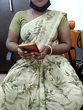 Snapshot of Tamil_roja69 chatting on November 28, 2025, 5:51 am Tamil roja69 online show from November 28, 2025, 5:51 am