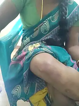 Snapshot of Tamil_roja69 chatting on February 17, 2025, 5:14 am Tamil roja69 online show from February 17, 2025, 5:14 am