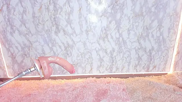 whiitneyfox online show from March 12, 2025, 2:41 am