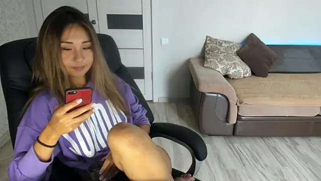 Snapshot of karishee chatting on December 1, 2025, 7:04 pm karishee online show from December 1, 2025, 7:04 pm