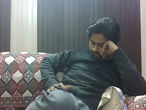 indihotguy online show from December 16, 2025, 6:45 pm