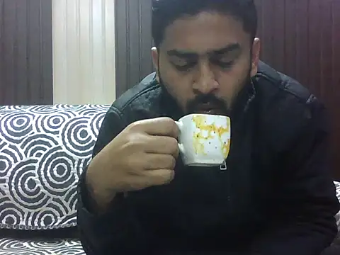 Snapshot of indihotguy chatting on February 15, 2026, 10:03 am indihotguy online show from February 15, 2026, 10:03 am