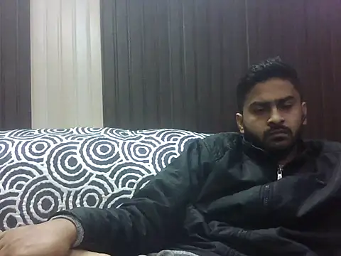 Snapshot of indihotguy chatting on February 4, 2026, 7:25 am indihotguy online show from February 4, 2026, 7:25 am